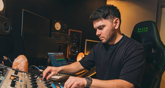 Mixing and Mastering Engineer - Angelo Pillon