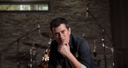 Latin Drums & Perc Specialist - Cosobatero