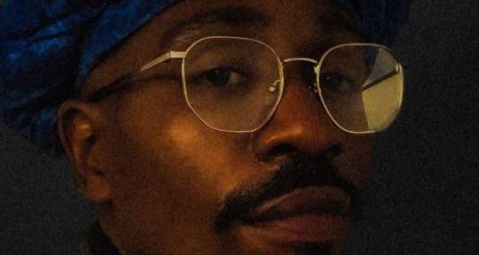 Alternative Hip Hop Producer - EL Maurikano DEi