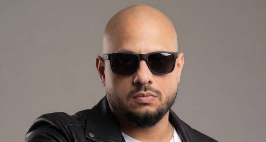 Artista, Produtor musical - CLAUDEMIR TAVARES