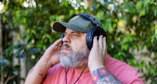 Dance Music Specialist - Klaus Heavyweight Hill