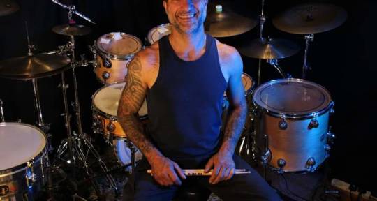 Session Drummer - Pablo Paracchino