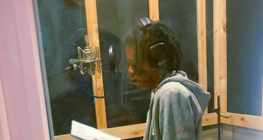 Chorus/hook writer for rap - MQ