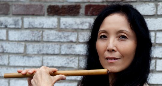 Japanese Bamboo Flute Artist - Mik Saito
