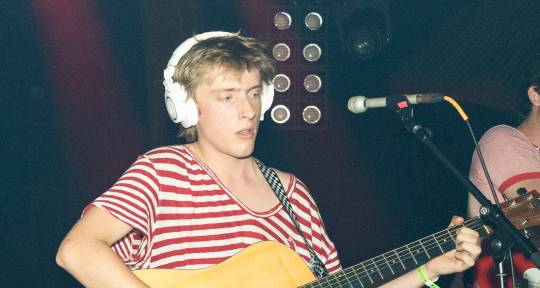 pop/electronica/dance producer - Finn Darby