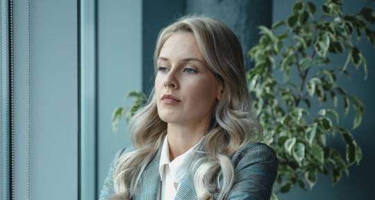 Business Consultant - Keira Martin