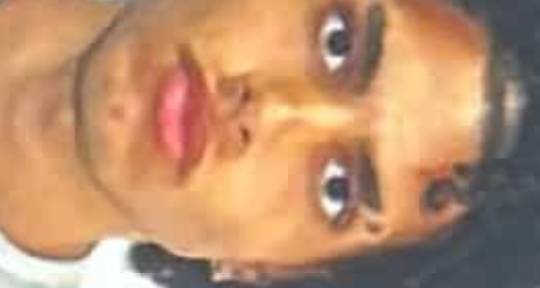 Singer, composer, musician,key - BCE Neto