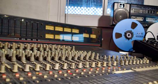 Folk/Indie/Grunge/Pop Mixing - Vincent Valentine