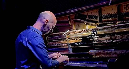 Music Producer, Sound Designer - marceZ