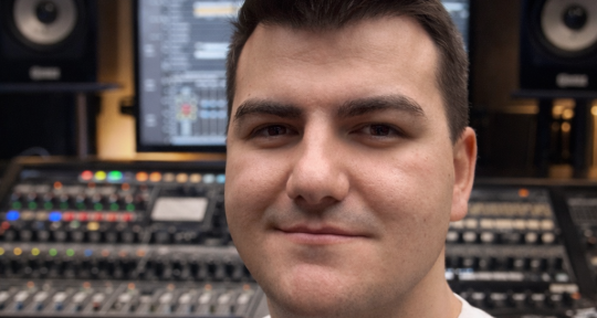 Podcast Editing | Mixing | - Rares Sandu – Audio Engineer