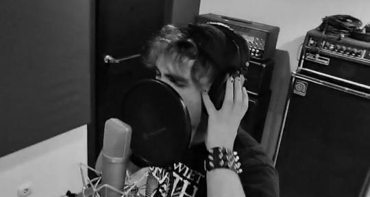 Versatile Topliner/Singer - Marc L.H.