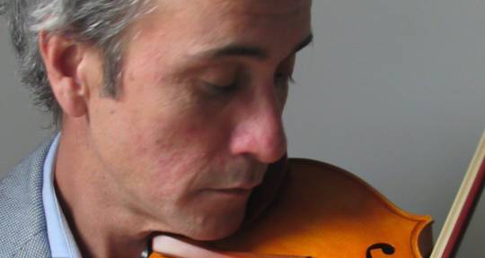 Violinist, violist - Javier Portero