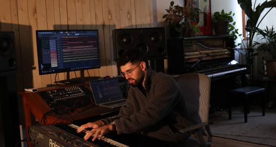 Hip Hop & Pop Music Producer - Ergxs (Doron Ergas)