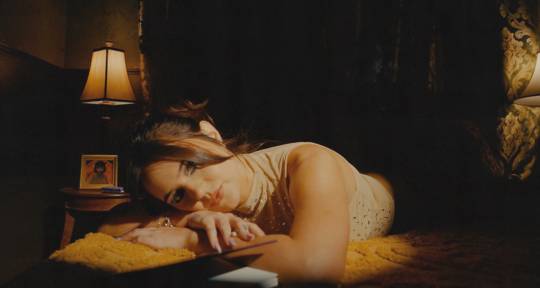 Pop Vocalist & Songwriter - Melissa Seals