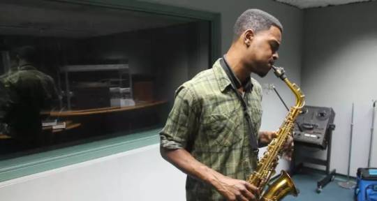 Saxophonist, song writer. - Malo Kingsley