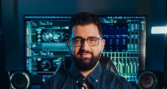 Mix & Mastering Engineer - Julien Meirone