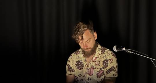 Guitarist and Pedal Steeler - Gary Watling