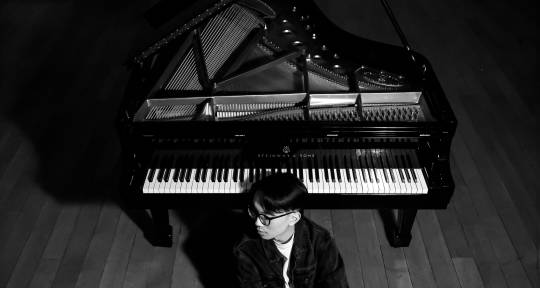Piano/Keys/Composer/Producer - Kevin Du