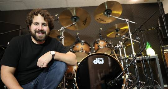 Rock/Pop Session Drummer - VinnSchotz