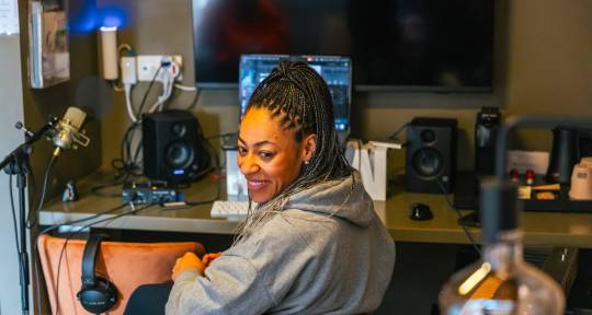 topliner, producer, string arr - Diana Ezerex