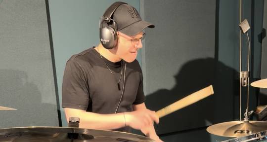 Session Dummer - Manuel Hollendohner