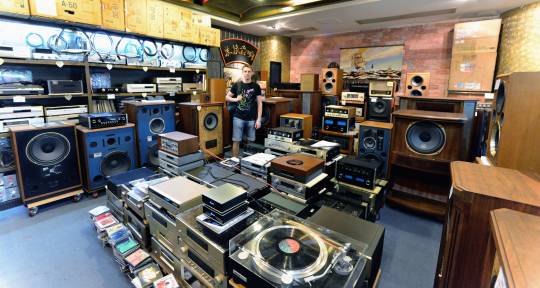 Audio mixing and mastering - Phasecraft Records