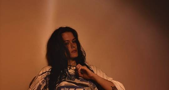 Singing/Songwriting - Alyssa Thomas
