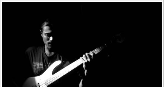 Bassist, Composer, Arranger - Sonu Sangameswaran