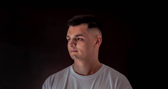 Electronic Music Producer - Norvis | Mix Engineer & Ghost