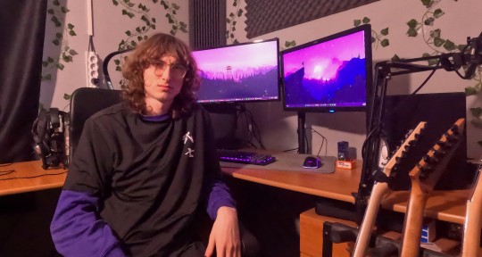 Mixing Engineer - Max Molinek
