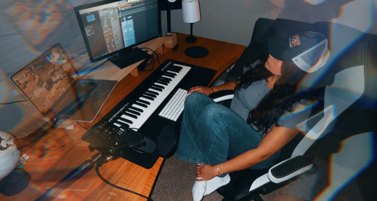 Singer/Songwriter - Micaela Skye