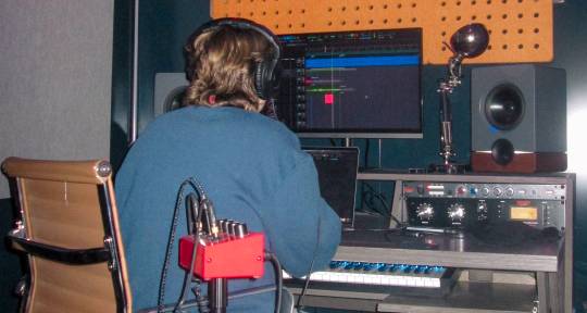 Mixing, Piano, Bass, Guitar - Jasni