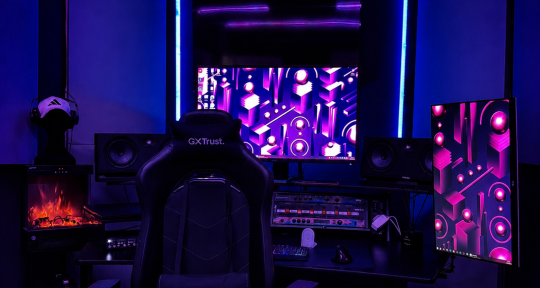Mix & Mastering Engineer - Noah