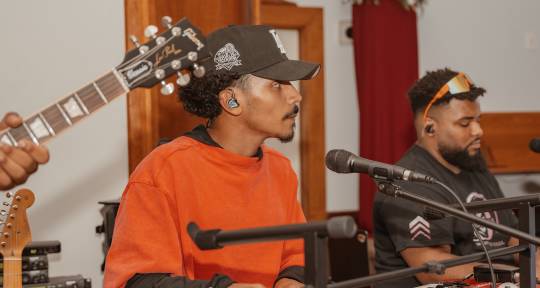 I am a versatile musician - Josue Martinez