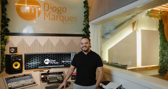 Music producer; arranger; orch - Maestro Diogo Marques