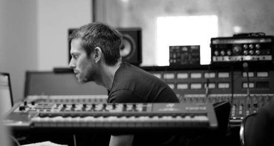 Mixing Mastering Production - Juan Stewart