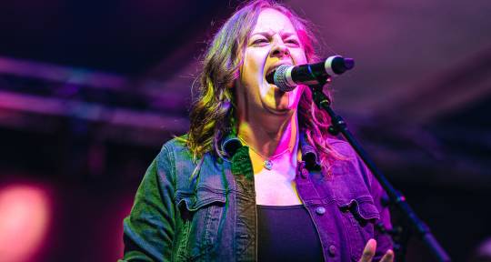 Raspy Alto Singer & Songwriter - Brianna Rae