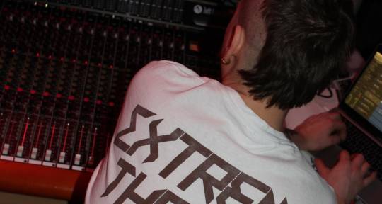 Mixing Engineer - Morten Loesmann