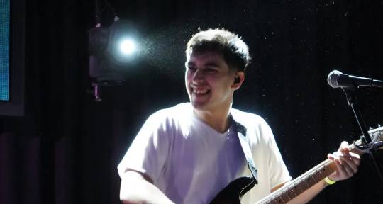Guitarist session, musician, - Franco peralta