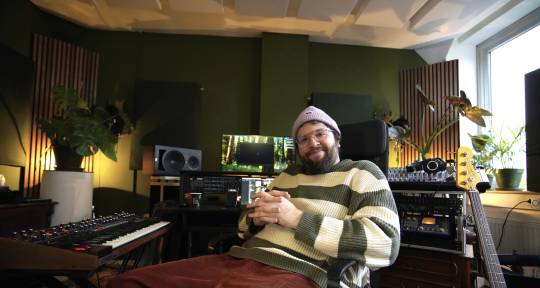 Producer & Mixing Engineer - Benjamin Pommeranz