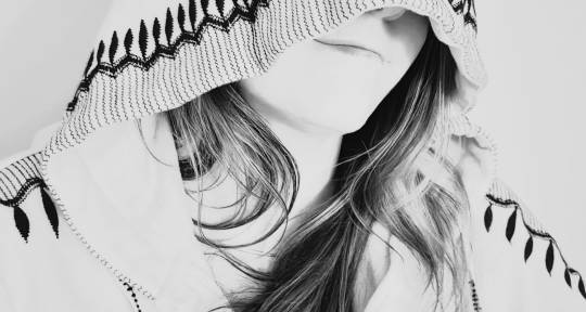 Electronic Music Vocalist - Sodie