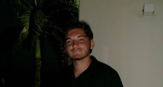 Crooning Jazz Male Vocalist - Landon Villeret