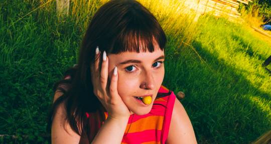 Female Vocalist & Arranger - Alice Sroka
