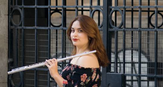 Professional Session Flutist - Nicole Garrido - Flutist