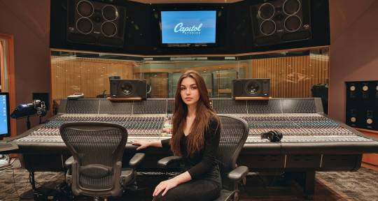 Ghost Producer, Beat Maker - Camilla Sterling