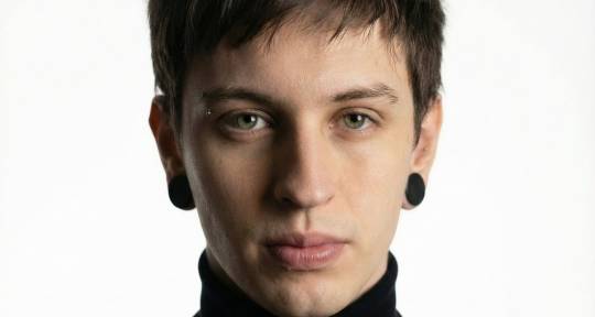 Songwriter, Singer - Veni