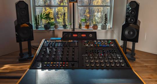 Mastering & Vinyl Cutting - Adrian Morgan | Timeless