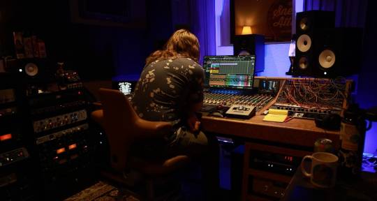 Remote Alt/Indie Rock Mixing - Noah Arnett