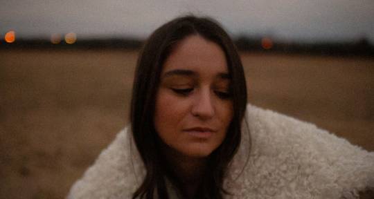 Singer/Writer Pop, EDM,TV/Film - Kiki Halliday