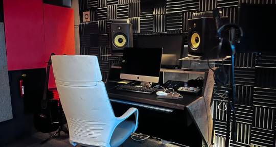 Remote Music Production - Bes Brassi